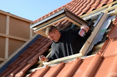 Pose de fenêtres de toit Velux à Renneval